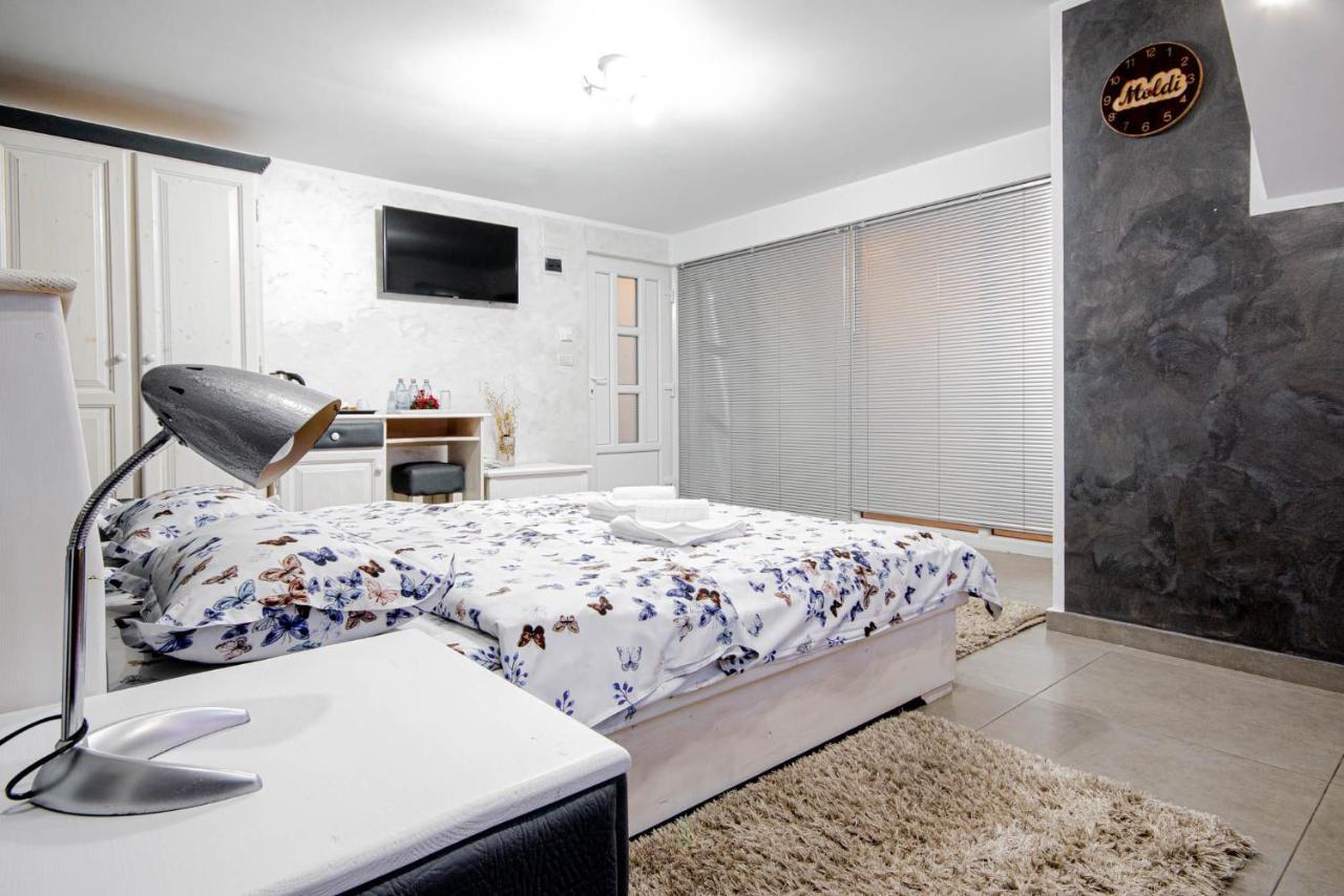 Cazare Moldi - Regim Hotelier Campulung Moldovenesc Luaran gambar
